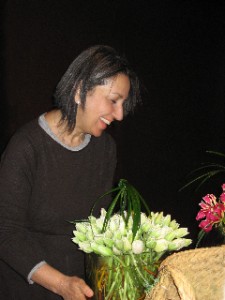 minoo flowers